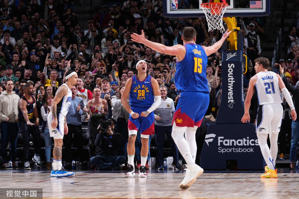 伍未来的表 伍未来的表